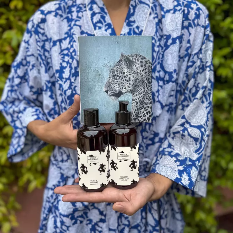 scatola_regalo_violleta_mannara_strega_castello_01 copy_2.webp